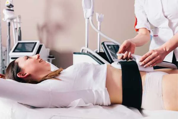 woman having body sculpting to help improve her body image and her mental health Potters Bar
